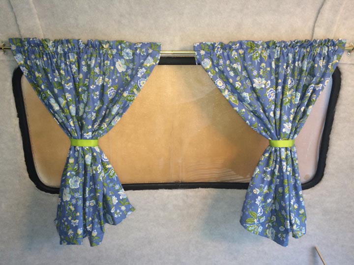 How To Make Curtain Tie Backs With Ribbon Photo And Image Tie Backs And Tow Chains Soul Journer Decorative Curtain Impressive Ideas